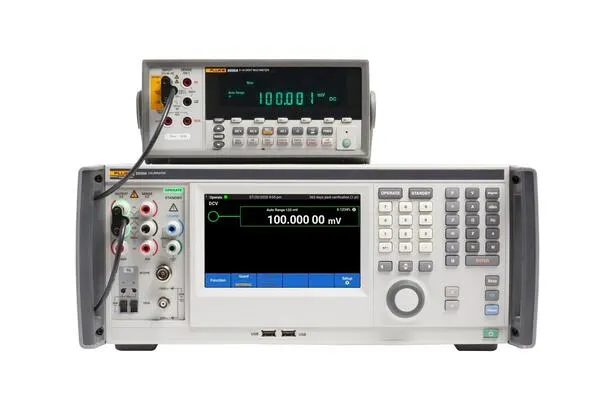 Fluke_5560A, 5550A, 5540A, 5530A Multi-Product Calibrator