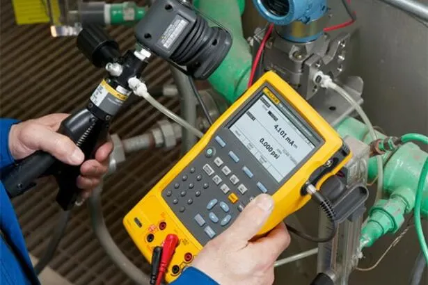 Fluke_753 Documenting Process Calibrator