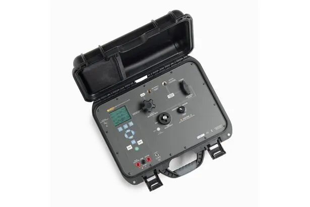Fluke_3130-G2M Portable Pressure Calibrator.webp