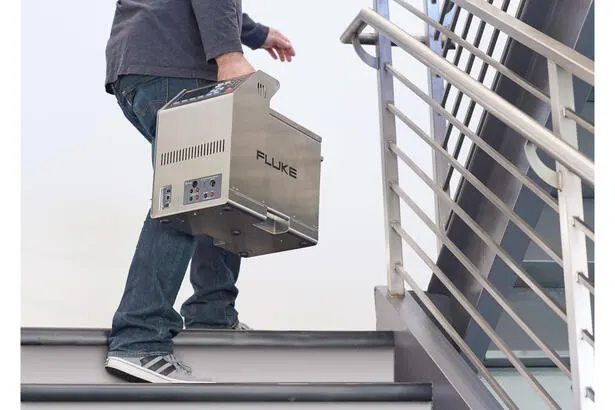 FLUKE_6109A,7109A 휴대용 교정 항온조