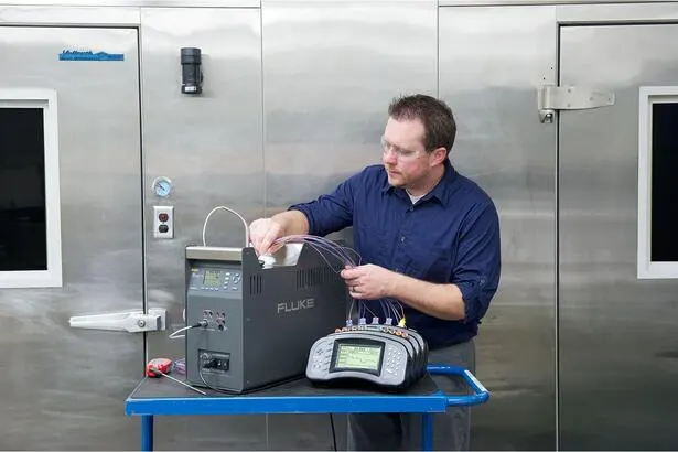 FLUKE_9190A Ultra-Cool Field Metrology Well